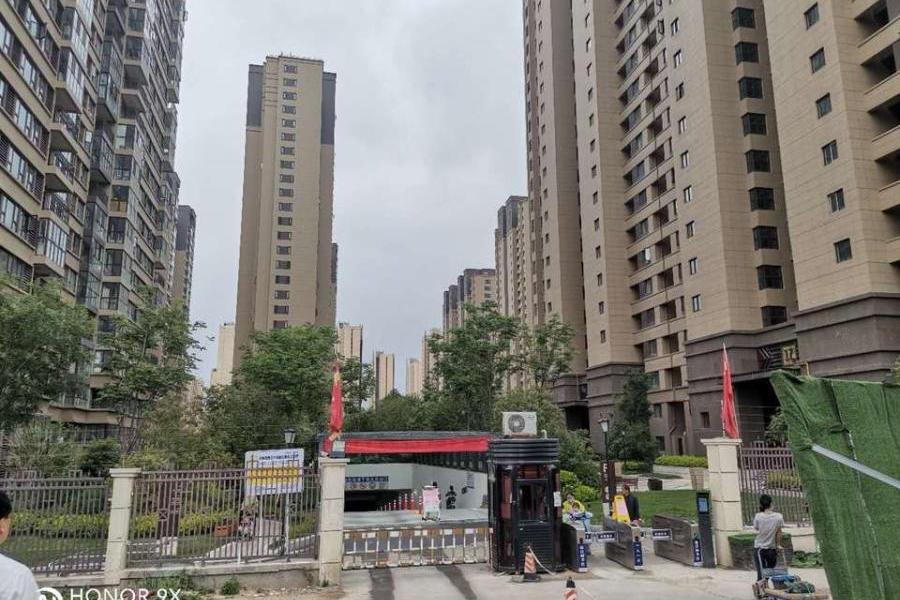 郑州市二七区柳江路66号（招商天地华府）17号楼2单元1层102号房产
