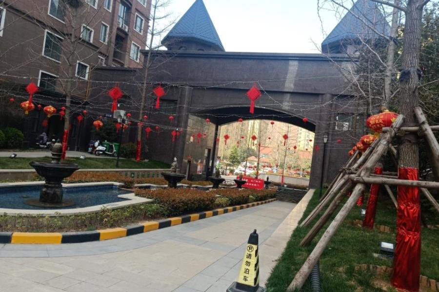 郑州市上街区金华路95号院森海正阳门13号楼1层102号房产